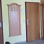 Gaestehaus Steger בית הארחה קפרון