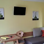 בית הארחה Gaestehaus Steger