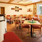 Guest house Gaestehaus Steger
