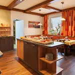 Guest house Gaestehaus Steger 4*