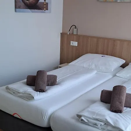 Gaestehaus Steger Guest house 4*